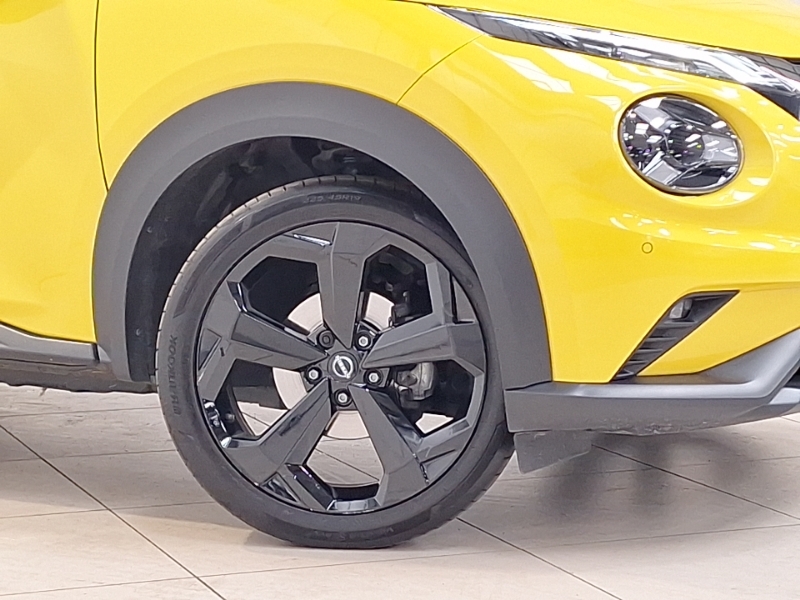 Nissan Juke Tekna Blue #20