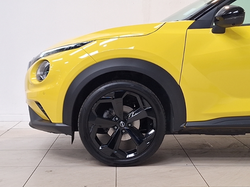 Nissan Juke Tekna Blue #19