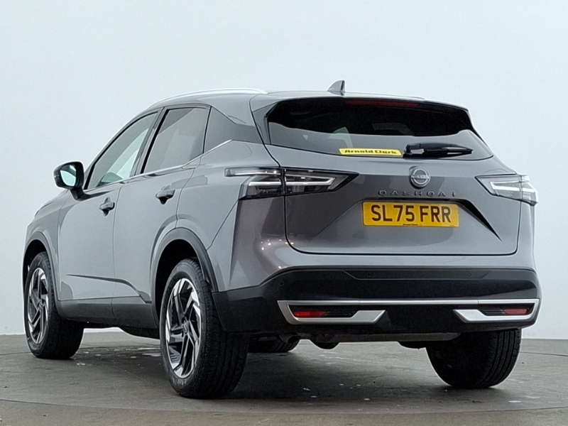Nissan Qashqai 1.3 Dig-t Mh N-connecta Grey #2