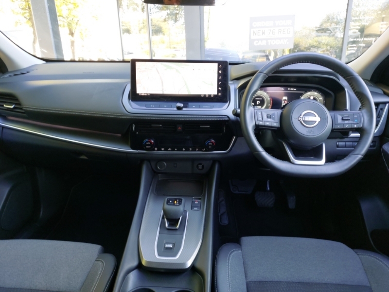 Nissan Qashqai 1.3 Dig-t Mh 158 N-connecta Glass Rf Xtronic Grey #3
