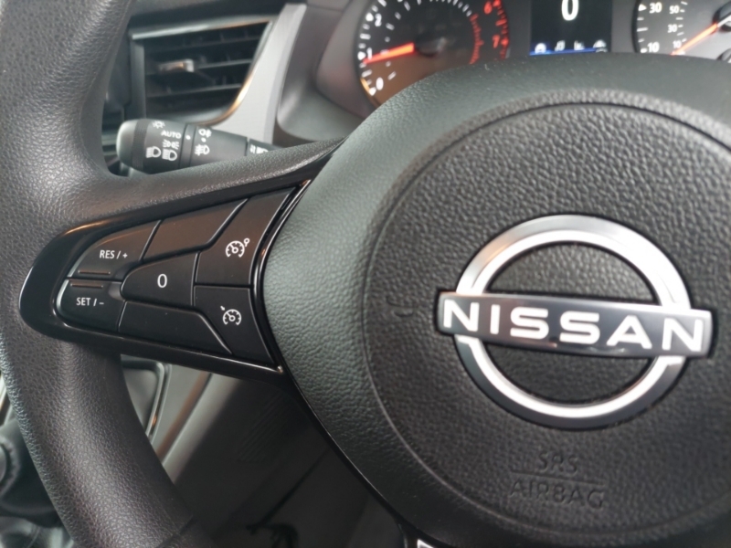 Nissan TOWNSTAR 1.3 Acenta Panel #13