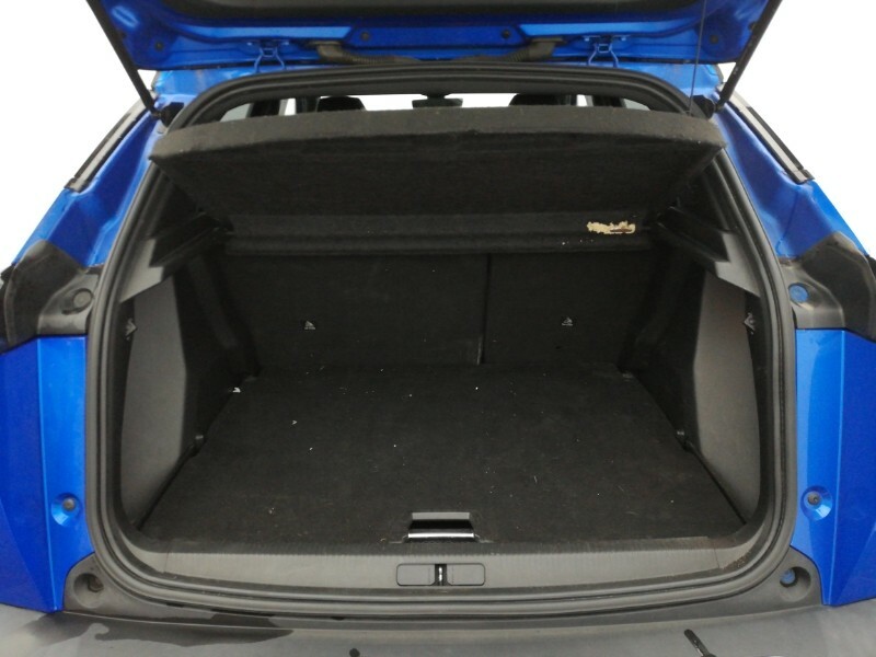 Peugeot e-2008 2008 Gt Premium Ev Black #8
