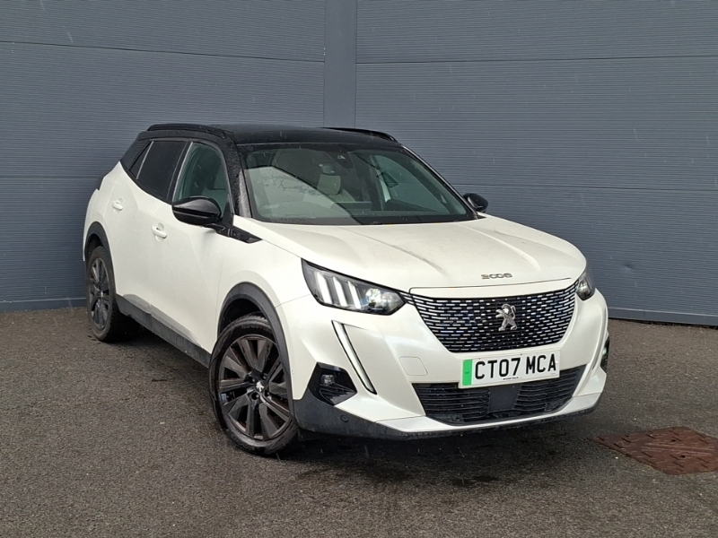 Peugeot e-2008 100Kw Gt 50Kwh White