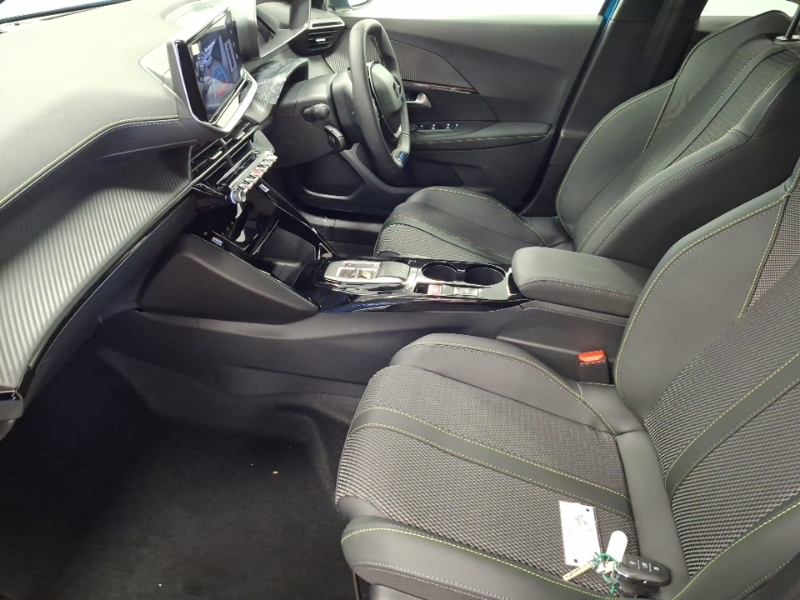 Peugeot 2008 1.2 Puretech 130 Gt Eat8 Blue #5