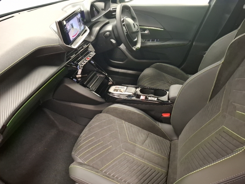 Peugeot 2008 1.2 Puretech 130 Gt Premium Eat8 Grey #5