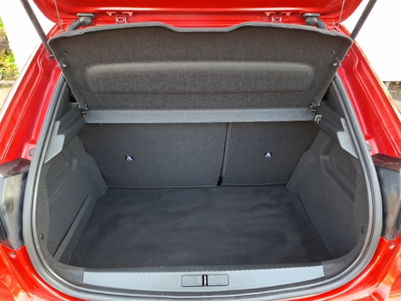 Peugeot 208 208 Active Puretech Ss Grey #18