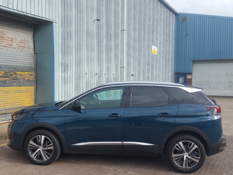Peugeot 3008 1.5 Bluehdi Allure Premium Eat8 Blue #4
