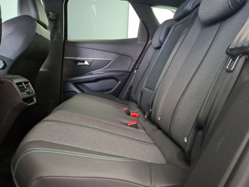 Peugeot 3008 1.5 Bluehdi Allure Premium Eat8 Black #6