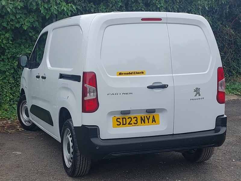 Peugeot Partner 1000 1.5 Bluehdi 100 Professional Prem Van 6 Spd White #2