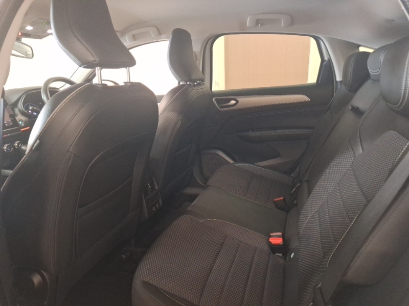 Renault Arkana 1.6 E-tech Hybrid 145 S Edition White #6