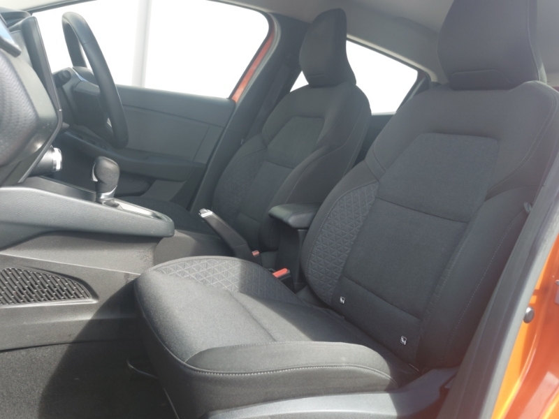 Renault Clio 1.6 E-tech Full Hybrid 145 Evolution Orange #5