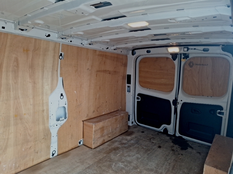 Renault Trafic Ll30 Blue Dci 130 Advance Safety Van White #6