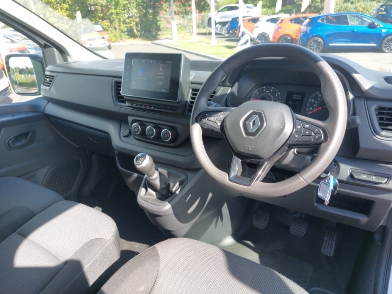 Renault Trafic Sl30 Blue Dci 130 Advance Van White #3