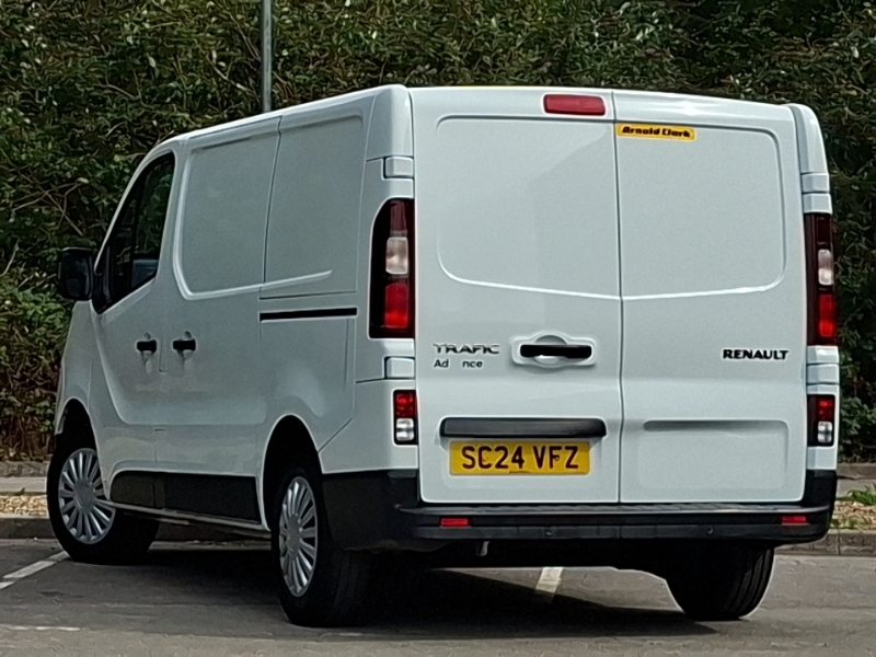 Renault Trafic Sl30 Blue Dci 130 Advance Safety Van White #2