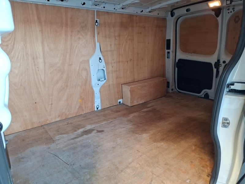 Renault Trafic Ll30 Blue Dci 130 Advance Safety Van White #6