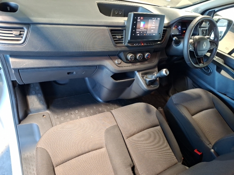 Renault Trafic Ll30 Blue Dci 130 Advance Safety Van White #3