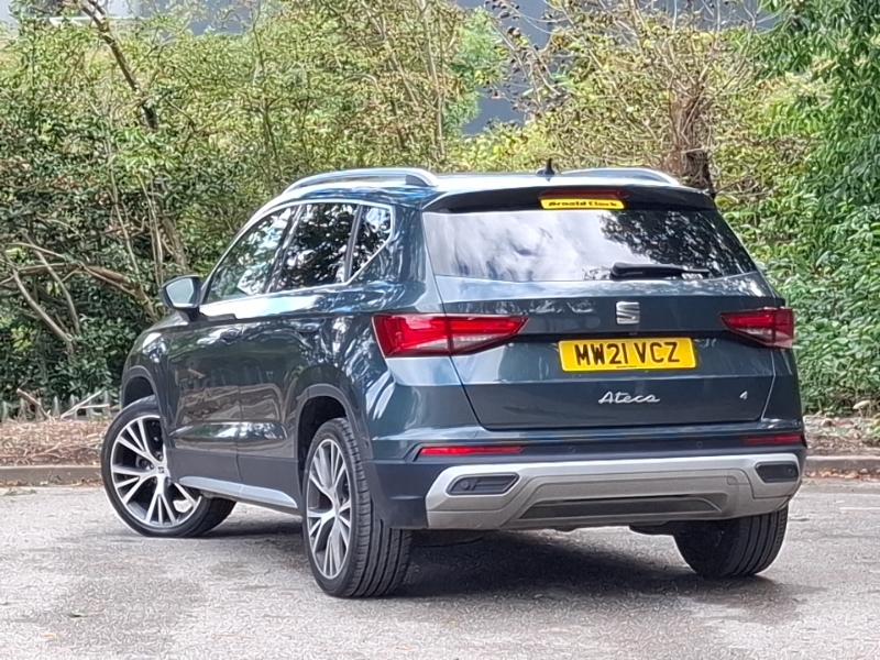 Seat Ateca 2.0 Tsi Xperience Lux Dsg 4Drive Green #2