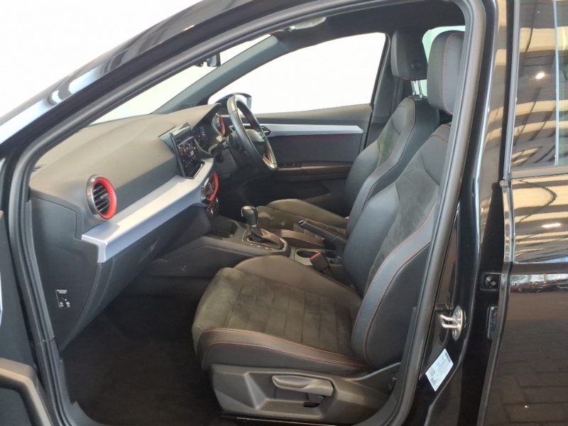 Seat Ibiza 1.0 Tsi 115 Fr Sport Dsg Black #5