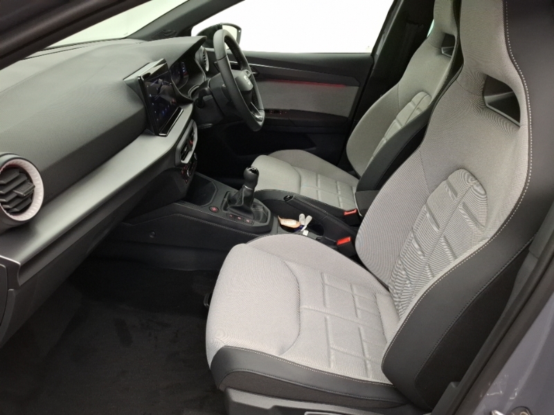 Seat Ibiza 1.0 Tsi 115 Fr Sport Grey #5