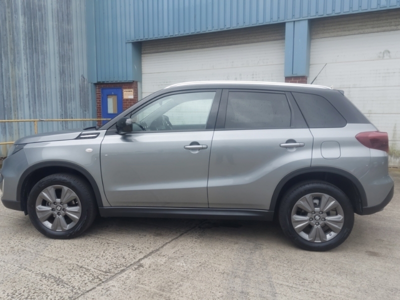 Suzuki Vitara 1.4 Boosterjet 48V Hybrid Sz-t Grey #4