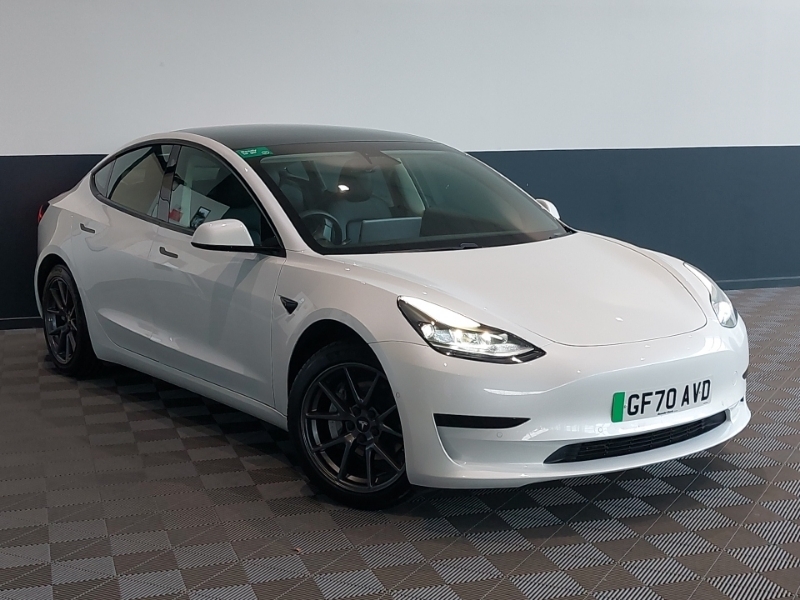Tesla Model 3 Standard Plus White