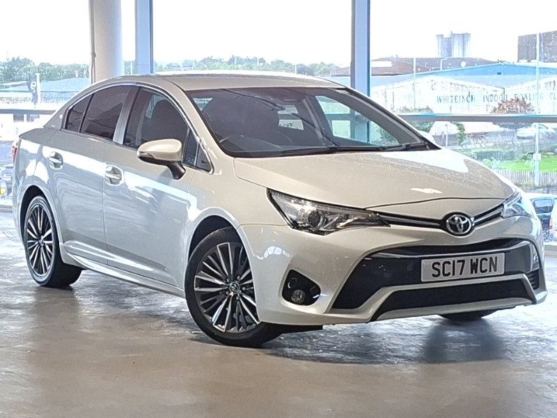 Toyota Avensis 1.8 Design White