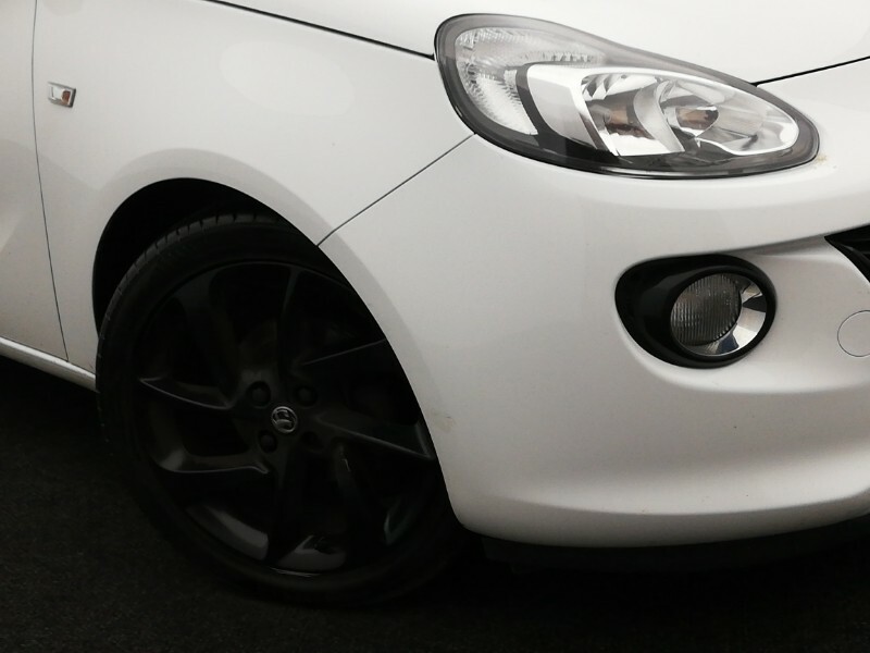 Vauxhall Adam 1.2I Energised White #9