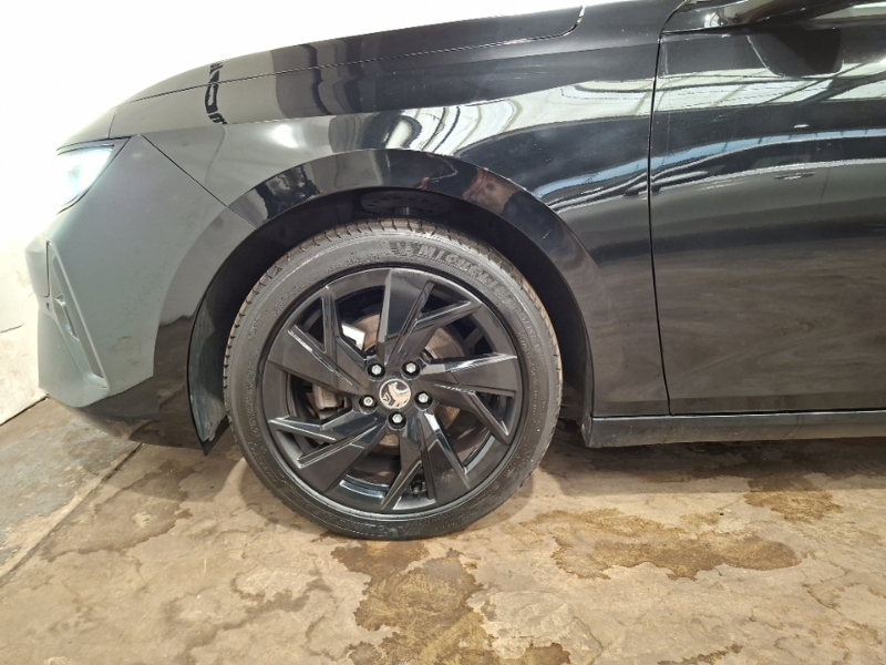 Vauxhall Astra Astra Ultimate Turbo Black #19