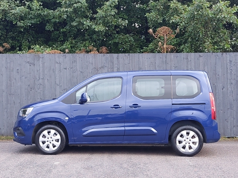 Vauxhall Combo Life 1.2 Turbo Energy Blue #4