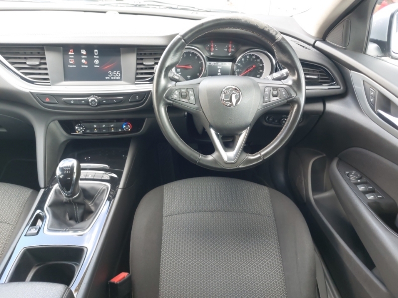 Vauxhall Insignia 1.5L Design Nav Silver #8