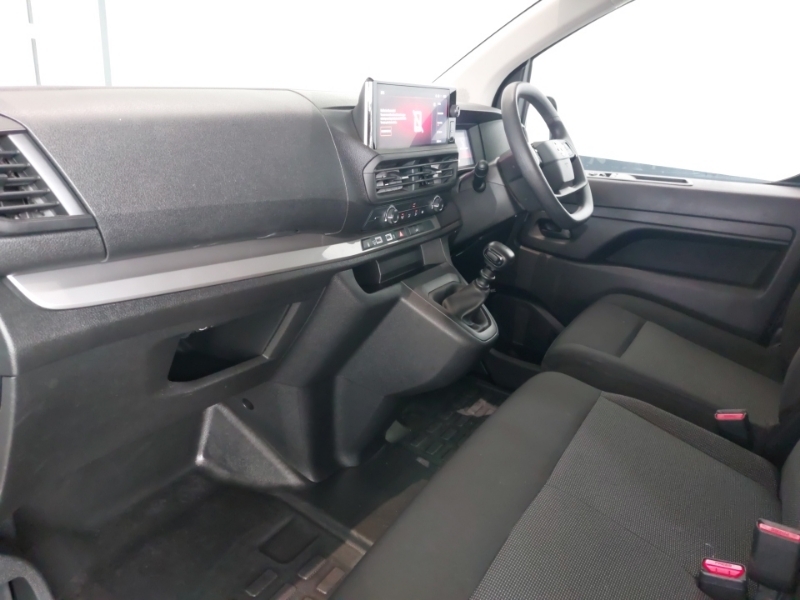 Vauxhall Vivaro 1.5 Turbo D 120 Prime H1 Van White #5