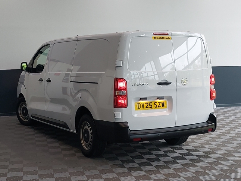 Vauxhall Vivaro 1.5 Turbo D 120 Prime H1 Van White #2
