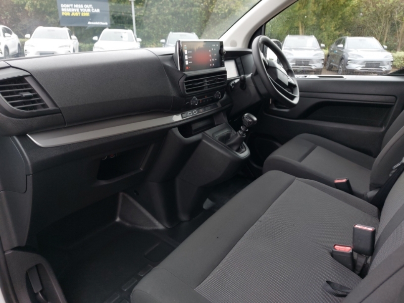 Vauxhall Vivaro 1.5 Turbo D 120 Prime H1 Van White #5