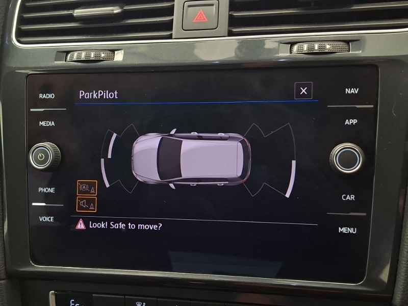 Volkswagen e-Golf 99Kw E-golf 35Kwh 135 Ps Black #9