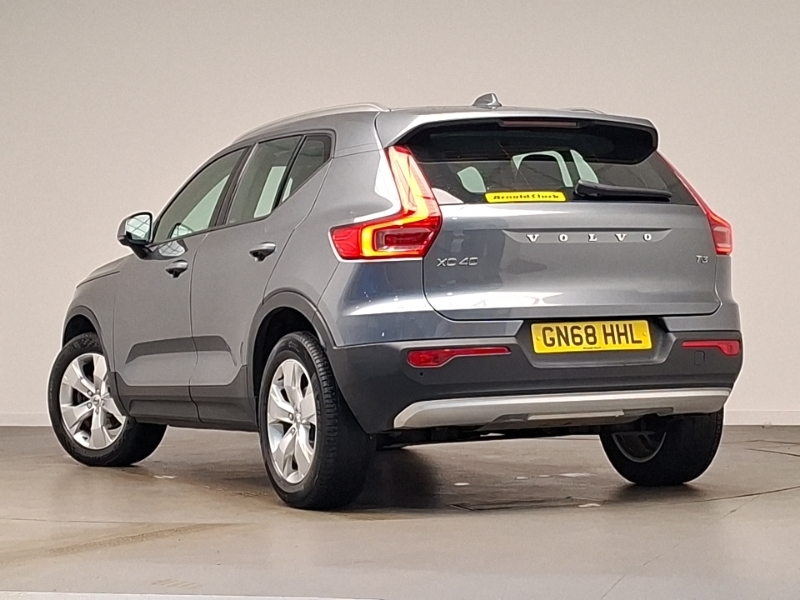 Volvo XC40 2L Inscription Gold #2