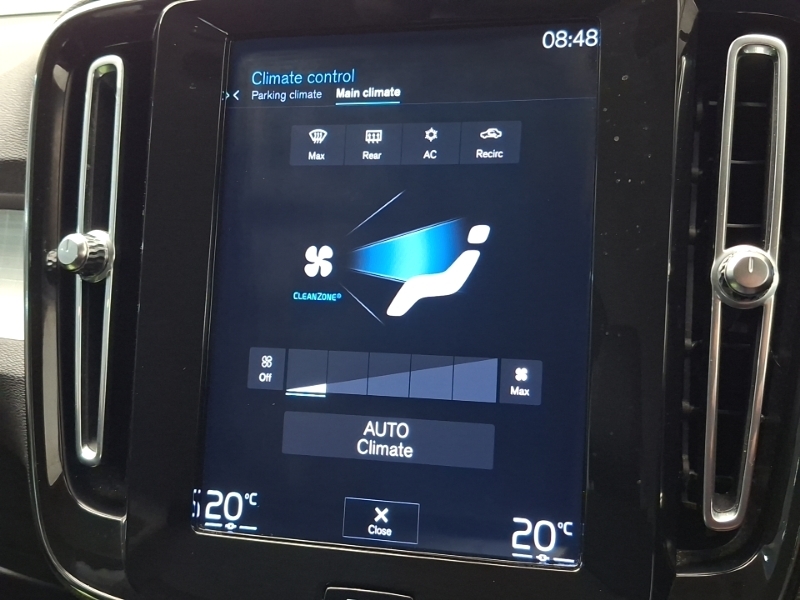 Volvo XC40 2L Inscription Gold #15