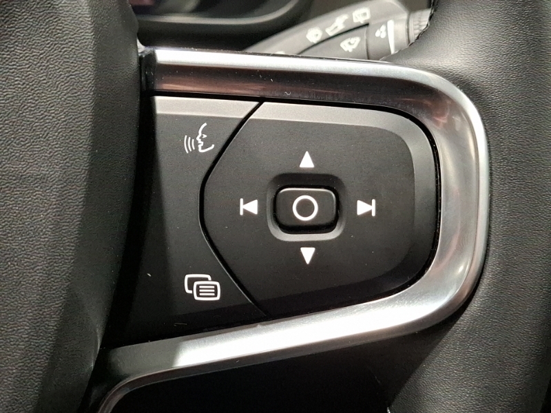 Volvo XC40 Xc40 2.0 B4p Plus Dark Blue #13