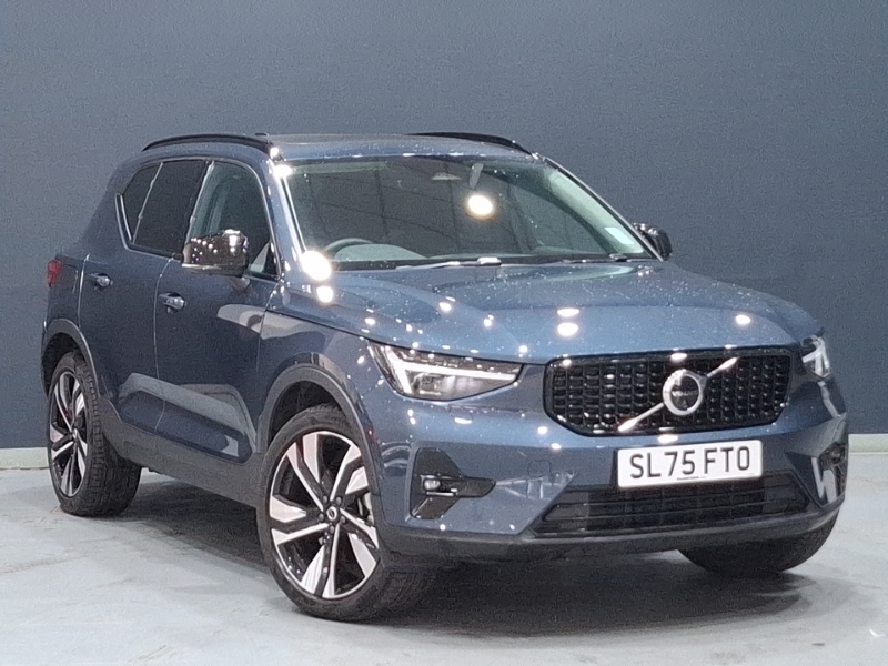 Volvo XC40 2.0 B3p Ultra Dark Blue