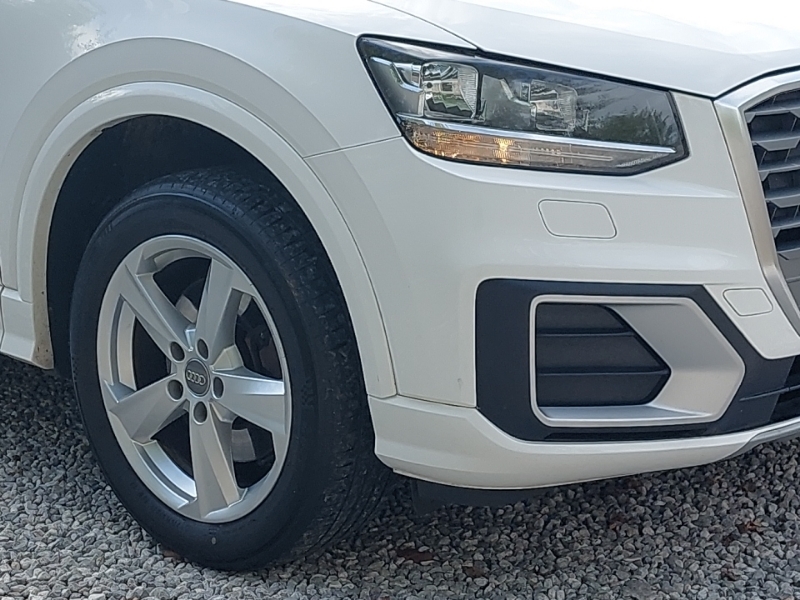 Audi Q2 35 Tfsi Se S Tronic Black #20