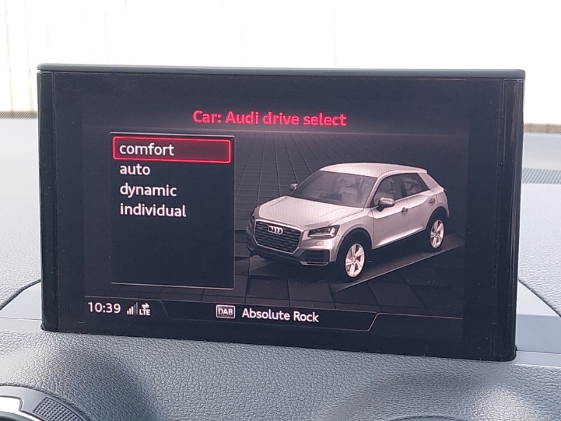 Audi Q2 35 Tfsi Se S Tronic Black #17