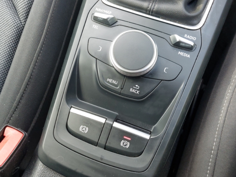 Audi Q2 35 Tfsi Se S Tronic Black #16