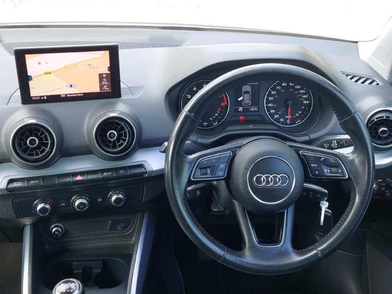 Audi Q2 35 Tfsi Se S Tronic Black #8