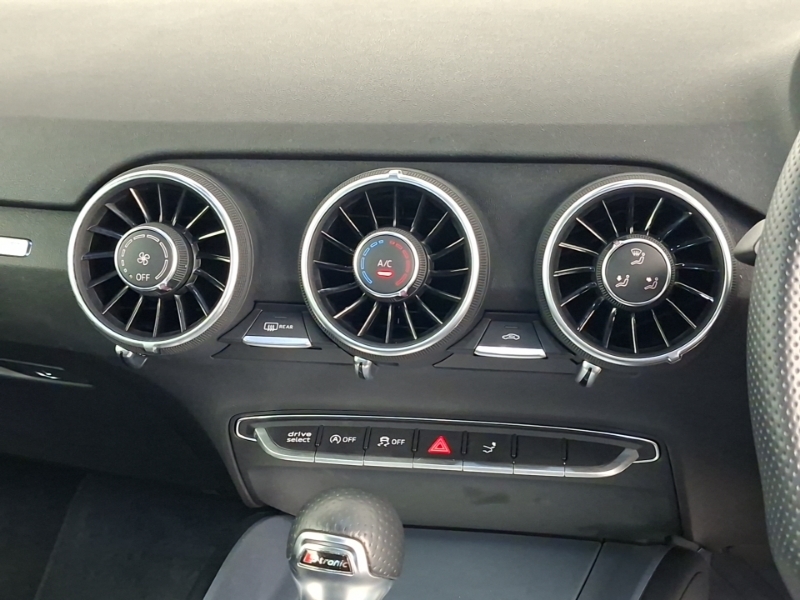 Audi TT 40 Tfsi Sport S Tronic Black #9