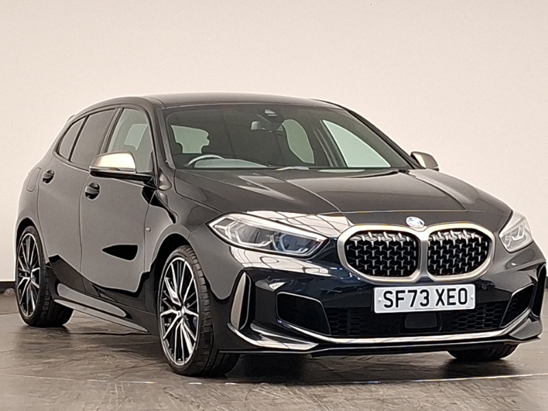 BMW 1 Series M135i Xdrive Step Black