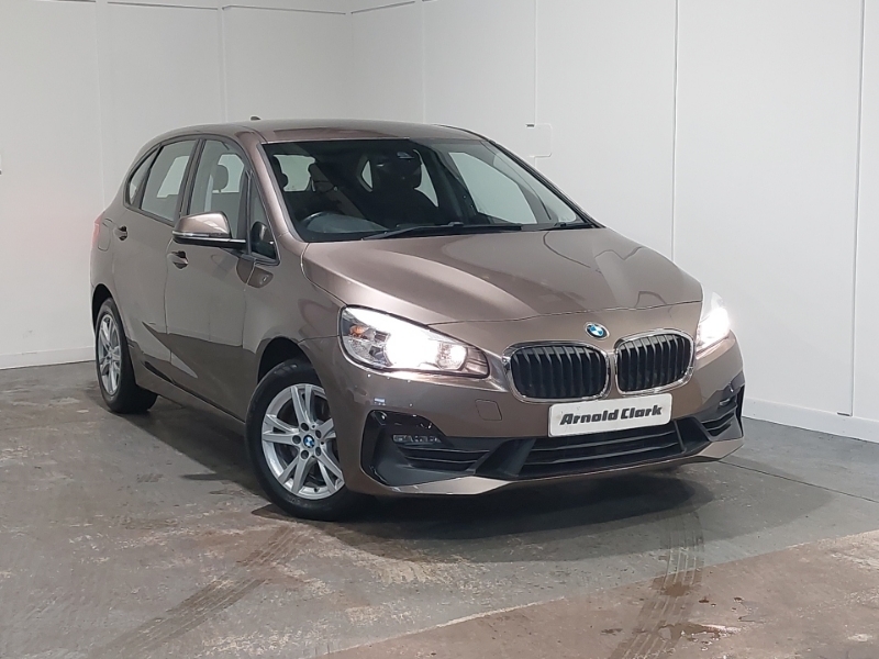 BMW 2 Series 220I Se Dct Beige