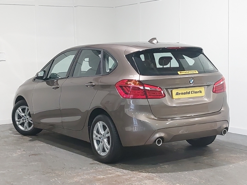 BMW 2 Series 220I Se Dct Beige #2