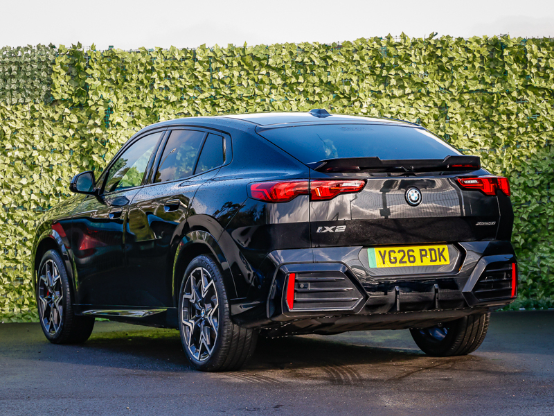 BMW iX2 230Kw Xdrive30 Shadow Edition 65Kwh Black #2