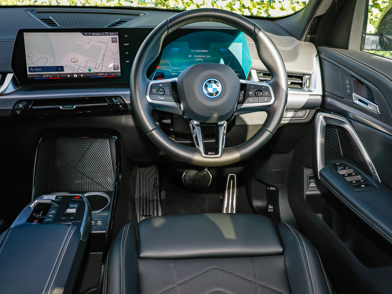 BMW iX2 230Kw Xdrive30 Shadow Edition 65Kwh Black #5