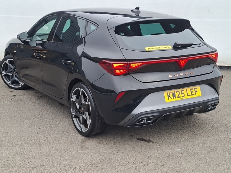 Cupra Leon 1.5 Tsi 150 V2 Black #2