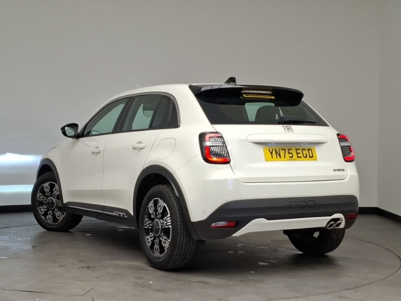 Fiat 600 1.2 Hybrid 48V 136 Edct-6 White #2